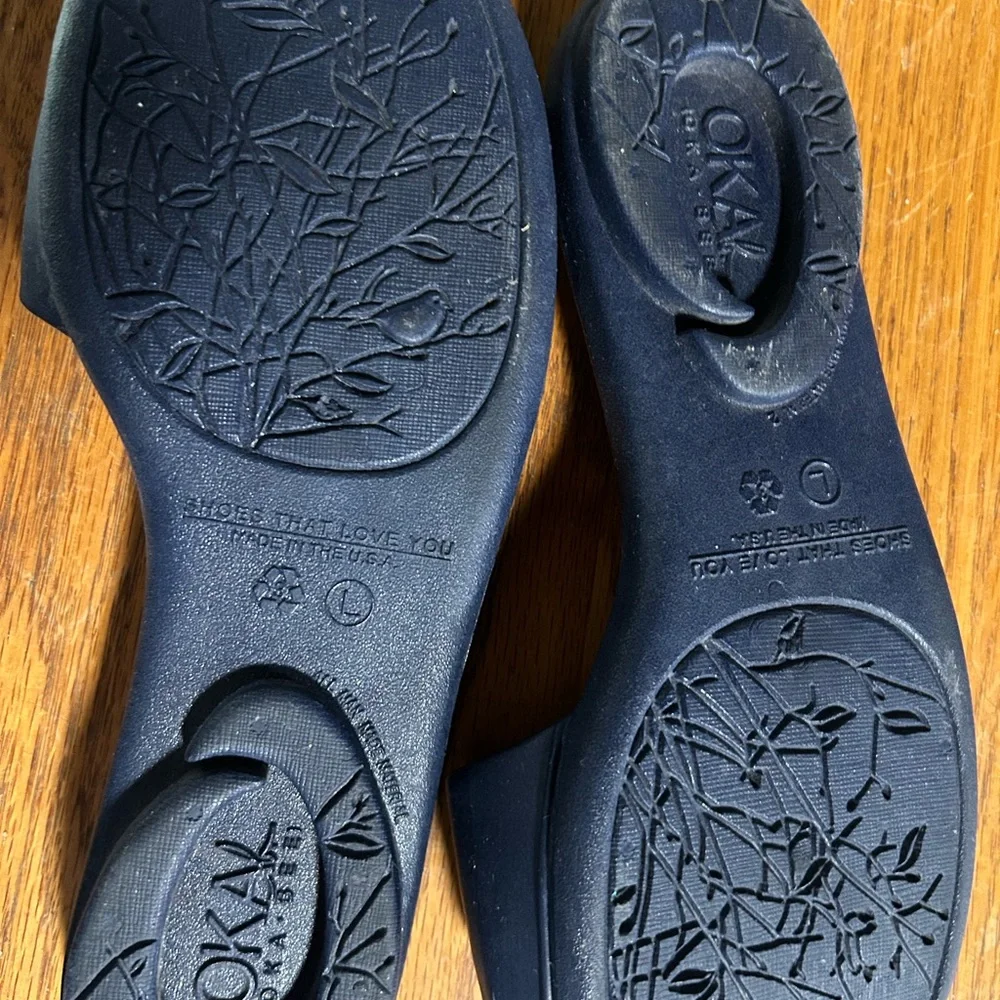 OKA b. Blue Embossed Sandals - Picture 2 of 3